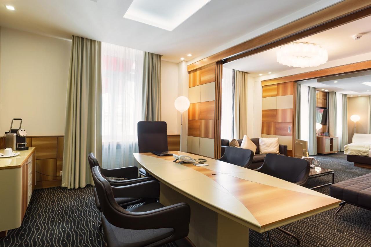 Otel St.gotthard